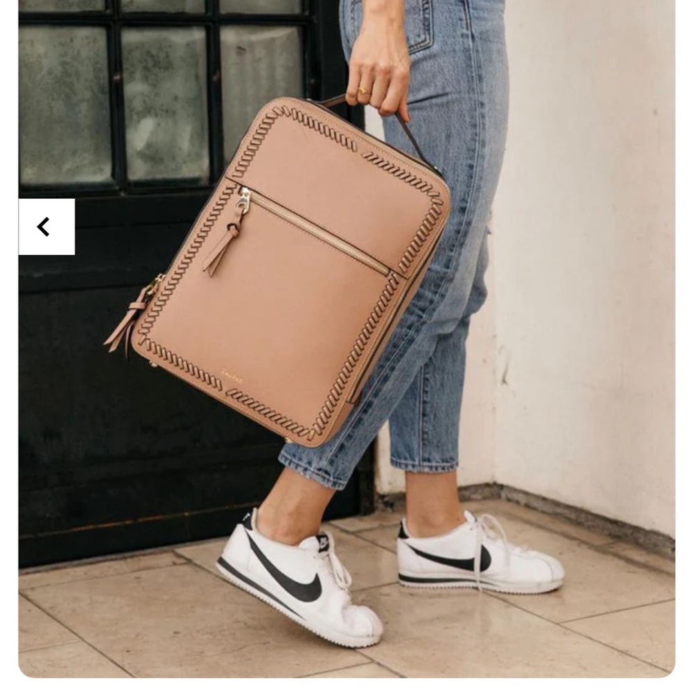 Calpak Kaya Laptop Bag - Picture 5 of 5